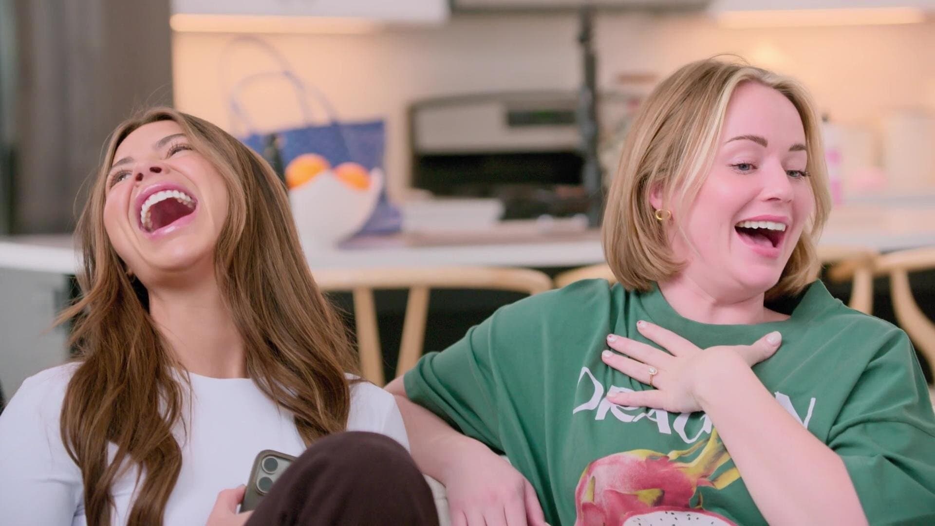 The Secret Lives of Mormon Wives Saison 1 Épisode 2 S01E02 Le Livre des allégeances