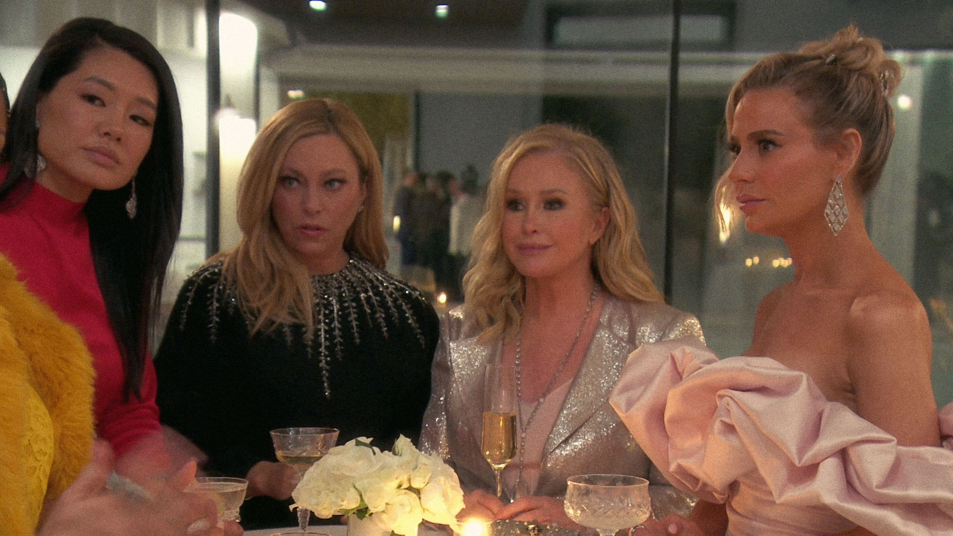 RHOBH The Real Housewives of Beverly Hills S11E17 saison 11 épisode 17 A Tale of Two Accidents