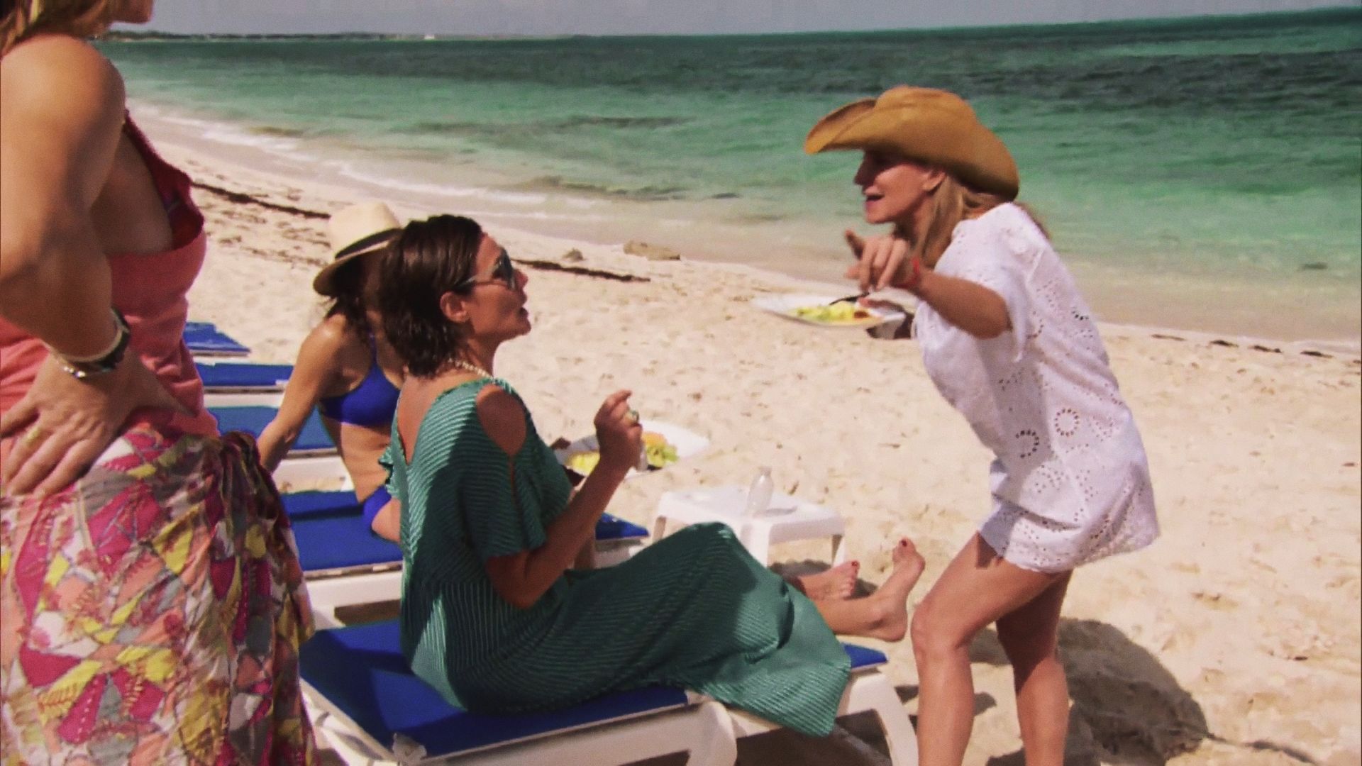 RHONY The Real Housewives of New York City S07E13 saison 7 épisode 13 Sonja contre-attaque