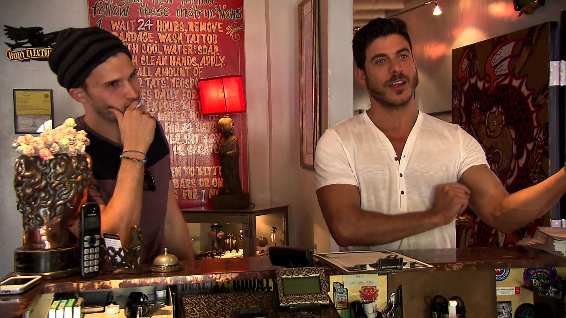 Vanderpump Rules S2E2 saison 2 épisode 2 Branded